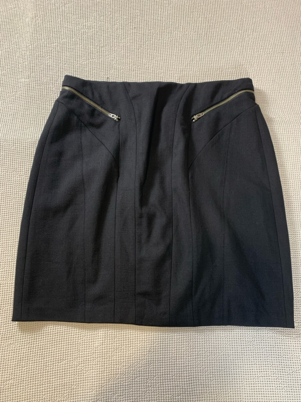 Helmut Lang Black Pencil Short Skirt Angled Zip Details Sz 6 Virgin Wool Lined